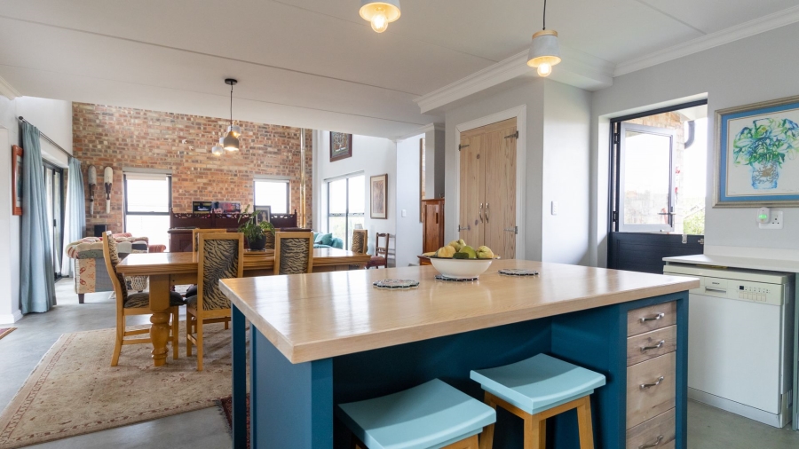 2 Bedroom Property for Sale in Riebeek Kasteel Western Cape